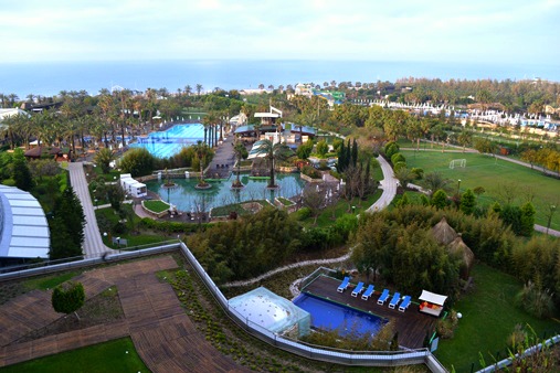 f0232763_2454338.jpg