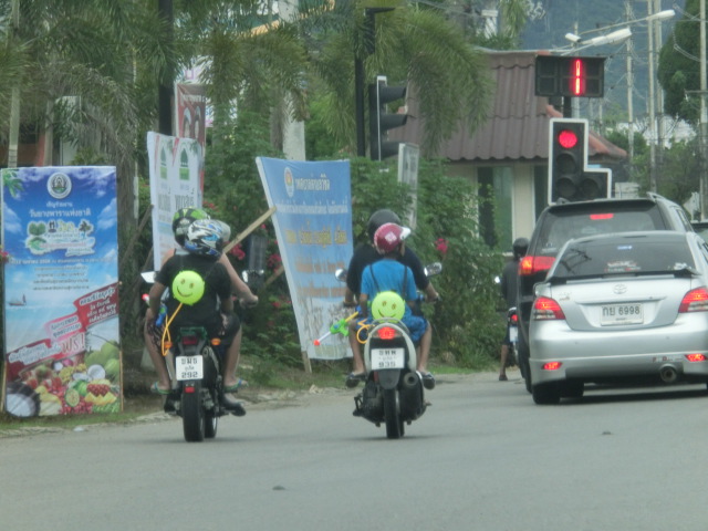 f0001835_121679.jpg