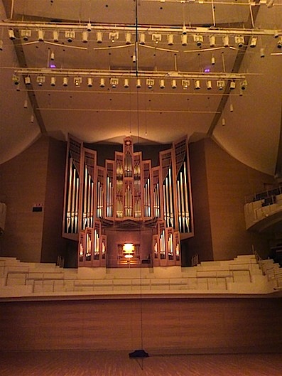 f0108399_2339965.jpg