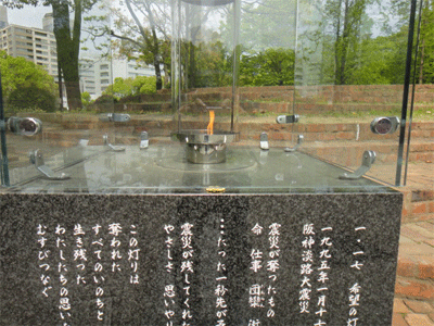 b0108100_7454982.gif