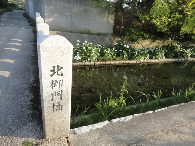 f0231709_14271159.jpg