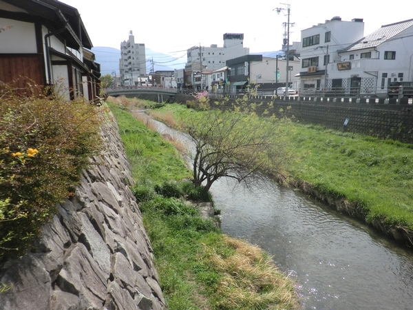 e0143690_1633972.jpg