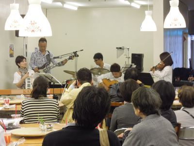 f0014209_8152567.jpg