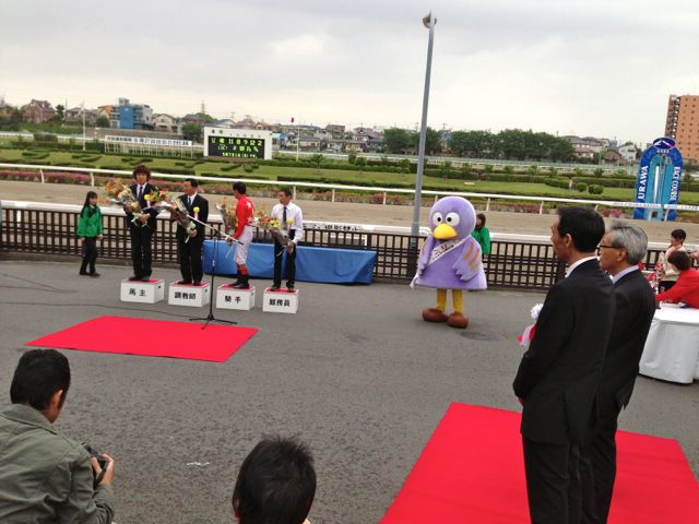 d0302970_1171328.jpg