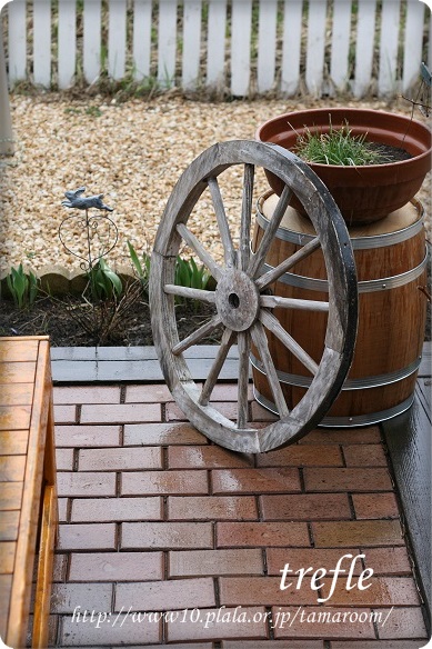 f0042599_1582853.jpg