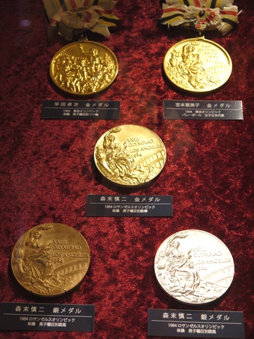 e0100046_22373452.jpg