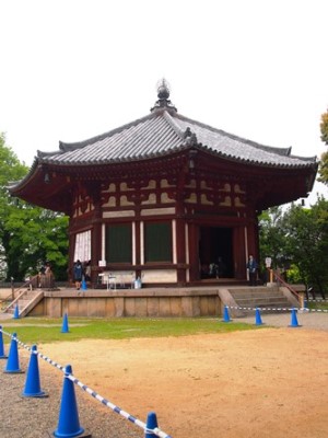 e0245404_043546.jpg