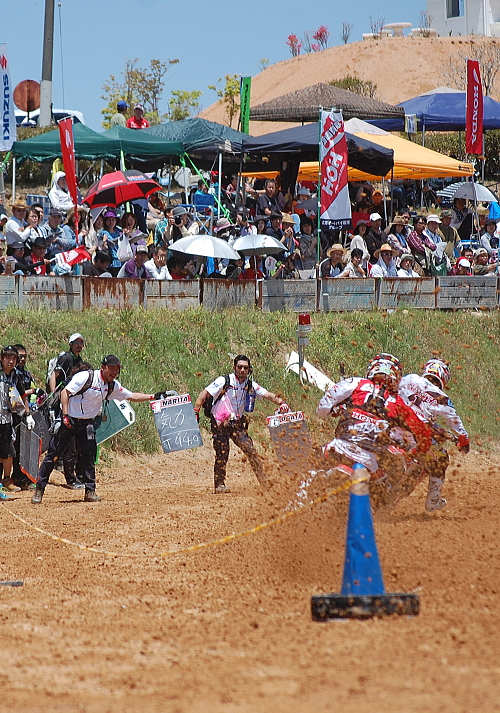 f0248120_2040281.jpg