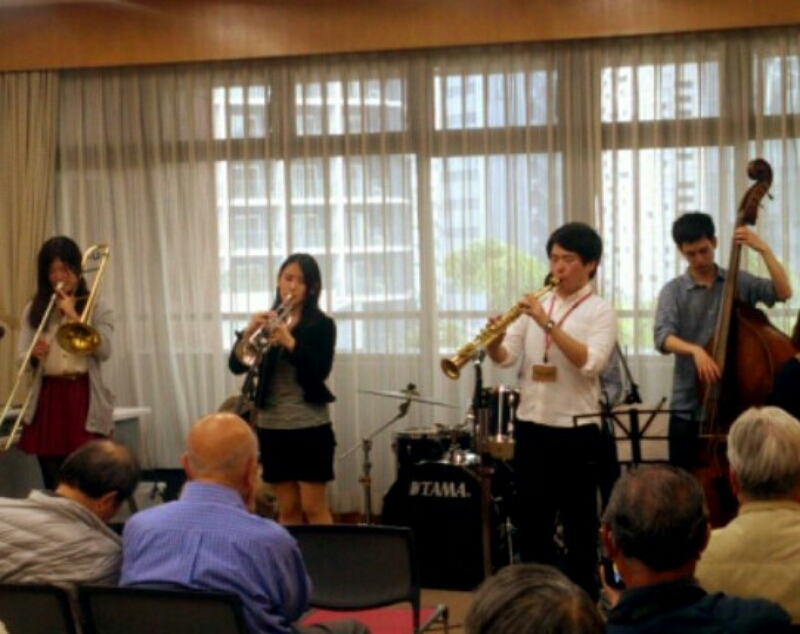 c0202101_0215556.jpg