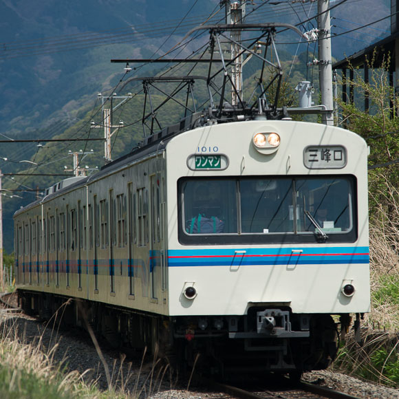 f0229311_2259627.jpg