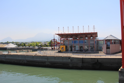 e0184826_1224576.jpg
