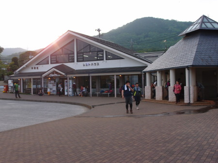 c0122670_2284238.jpg