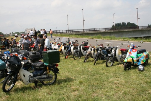 a0279883_418862.jpg