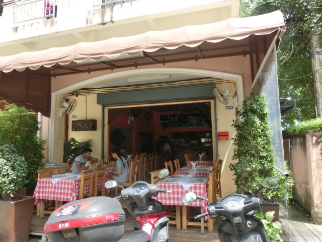 f0001835_0142471.jpg