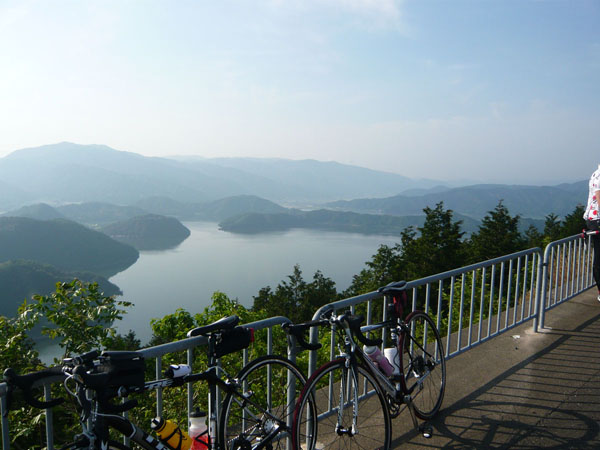 e0049937_13290.jpg