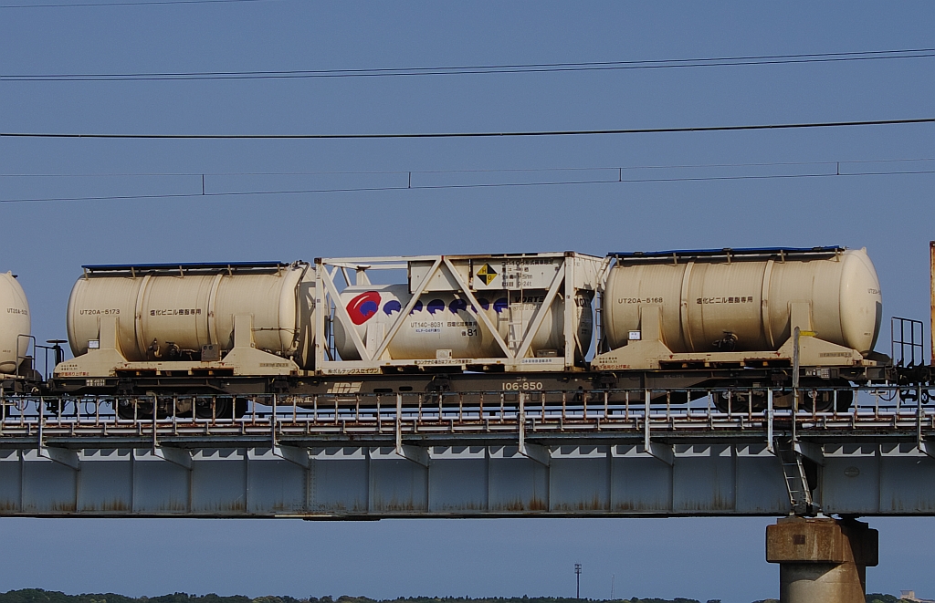 f0203926_23112621.jpg