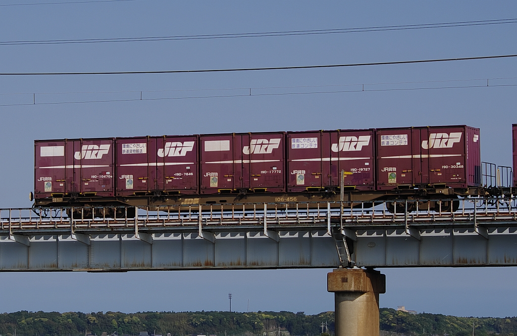 f0203926_2316547.jpg