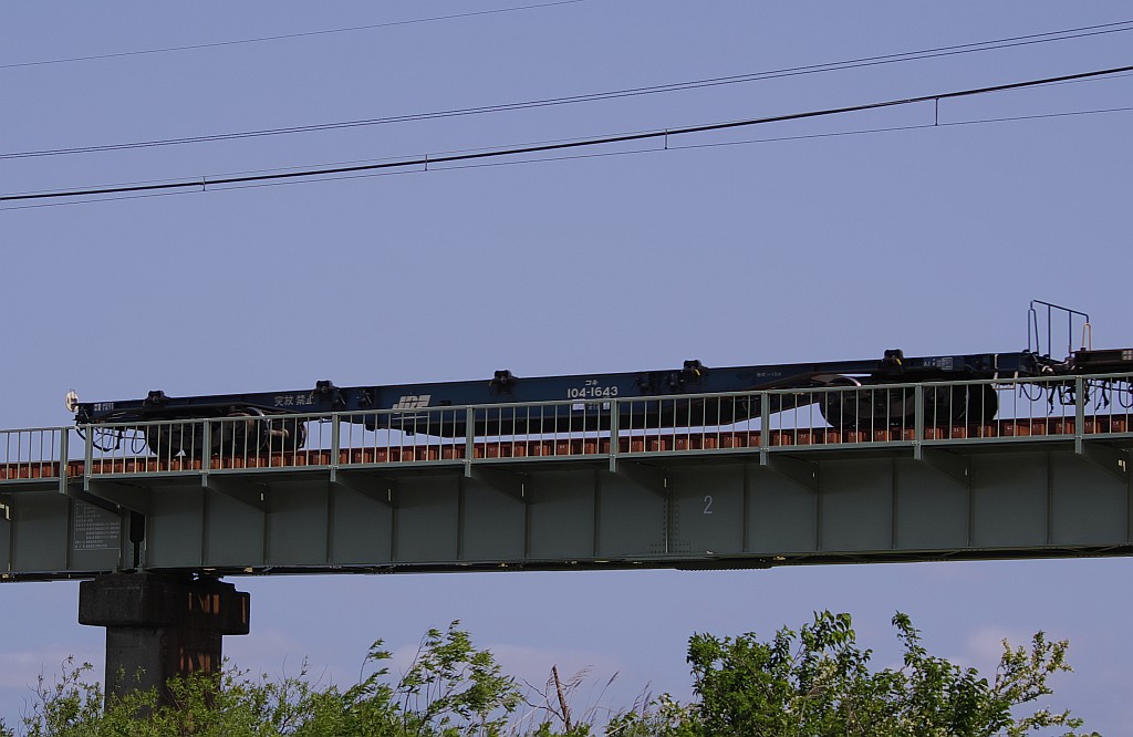 f0203926_0203915.jpg