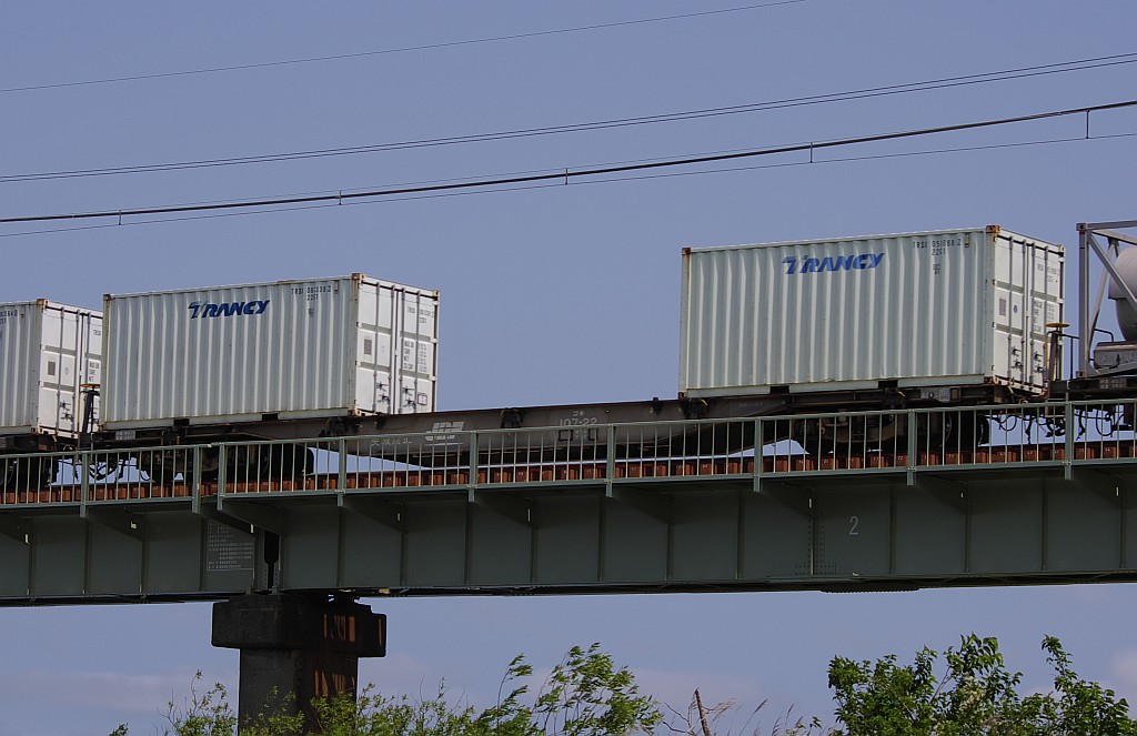 f0203926_0334770.jpg