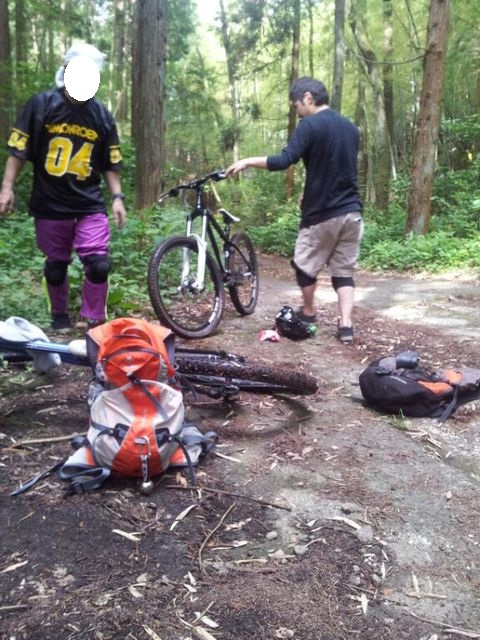 e0015108_1214310.jpg