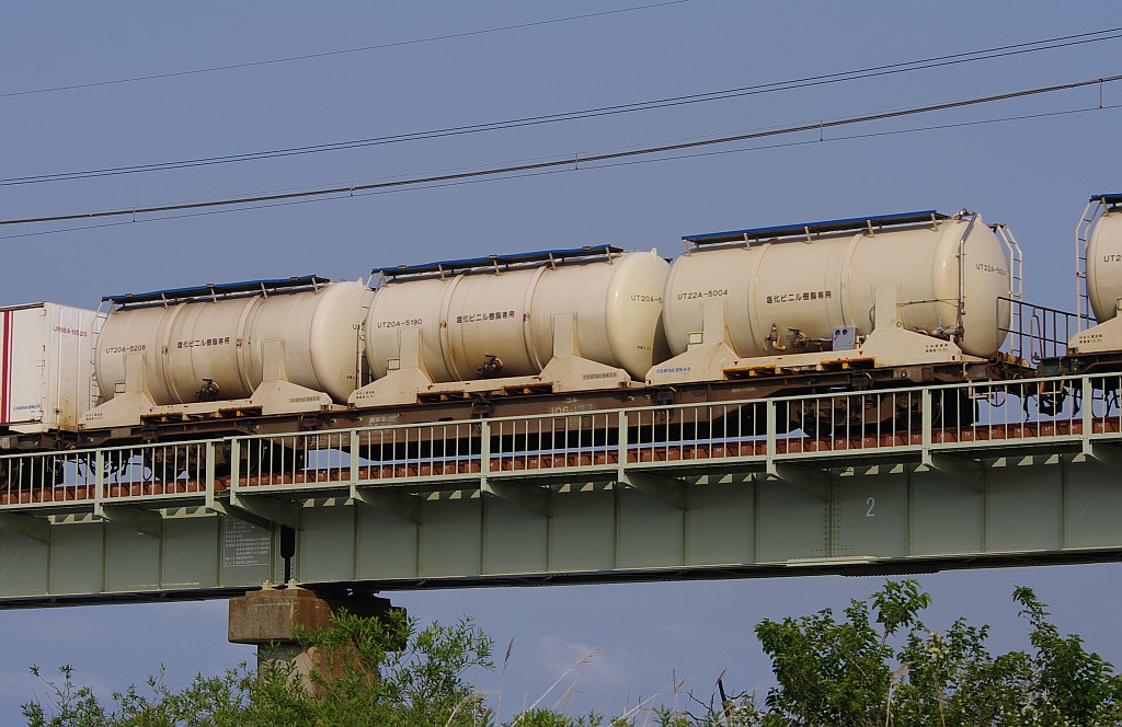 f0203926_22324238.jpg