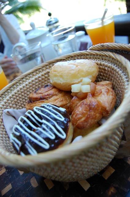 f0201054_22171433.jpg