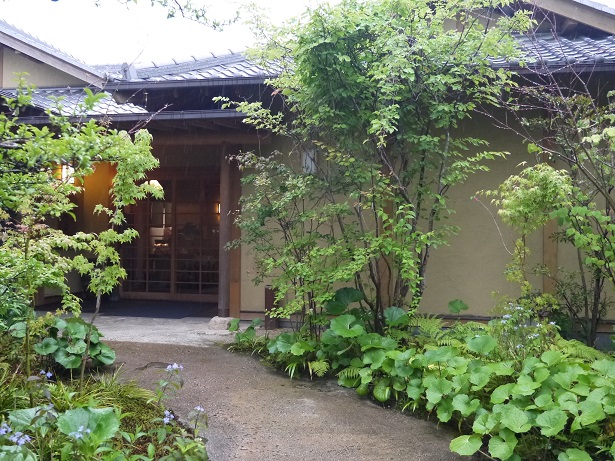 f0231829_22334228.jpg