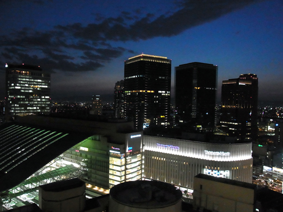 e0083517_0354118.jpg