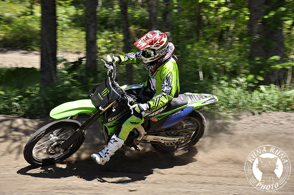 f0210380_1430143.jpg