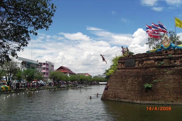 d0159325_06271.jpg