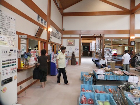 f0213347_0422235.jpg