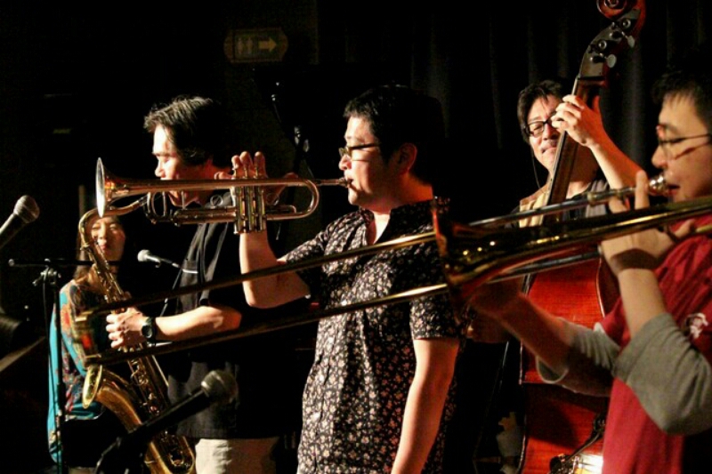 c0202101_235673.jpg