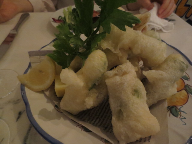 e0212073_1431342.jpg