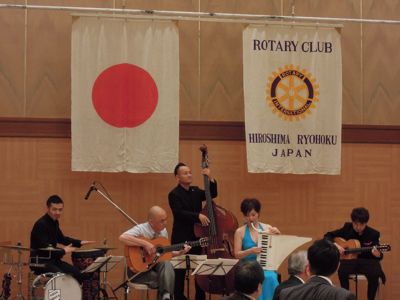 f0014209_22415986.jpg