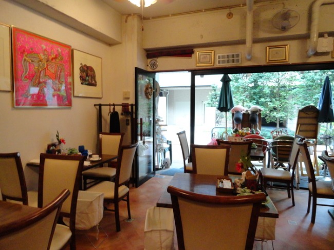 f0238932_1643478.jpg