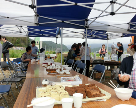f0147037_2351035.jpg