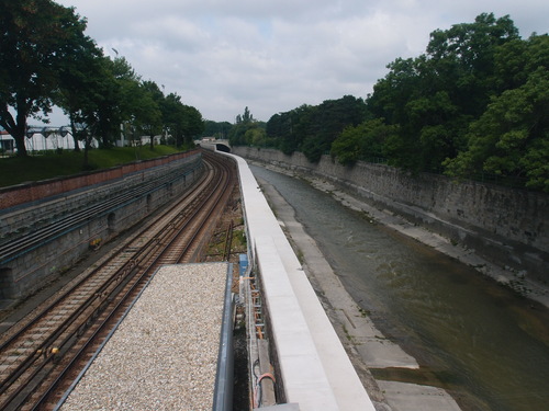 f0108399_15462381.jpg