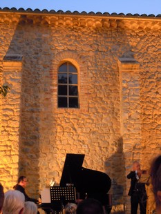 e0206902_2223655.jpg