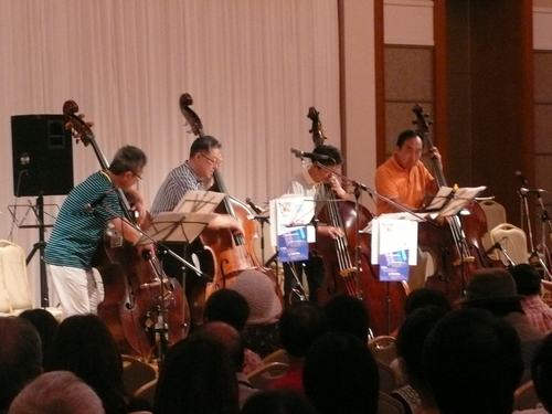 c0009528_225458100.jpg