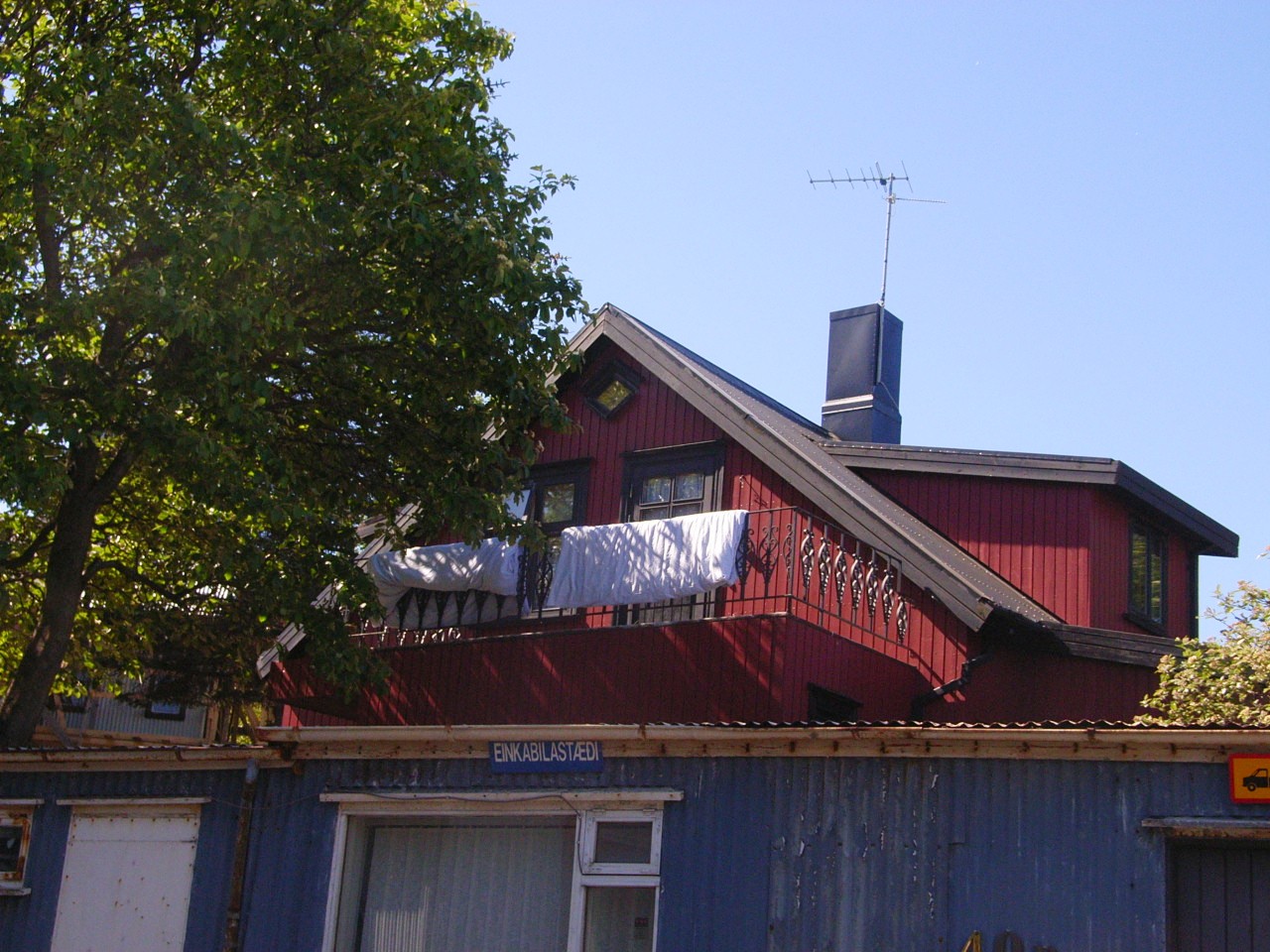 f0257756_71032.jpg