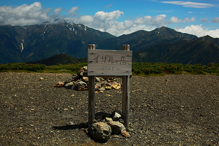 a0148606_12401835.jpg