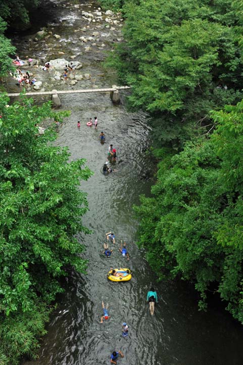 b0075541_14363933.jpg
