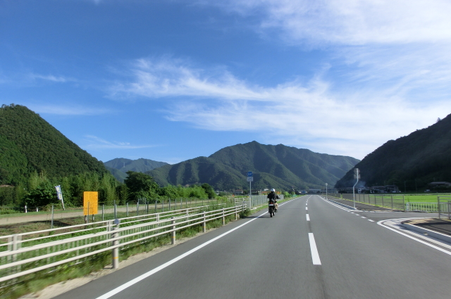 f0248120_22294276.jpg