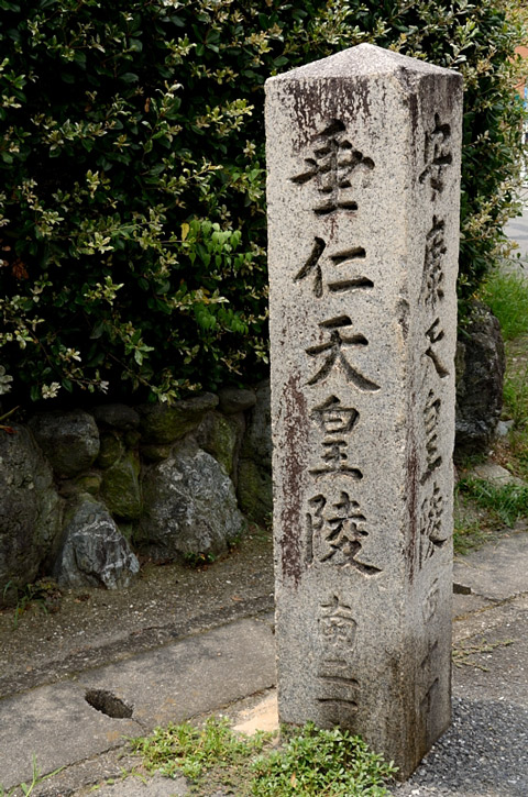 f0108478_1846388.jpg