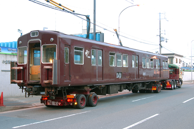 f0014380_341552.jpg