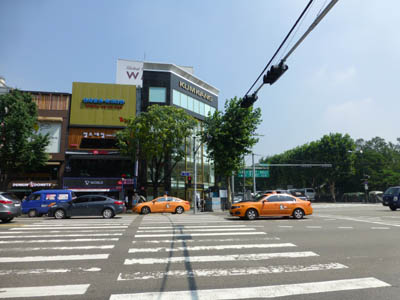 c0227720_22375893.jpg