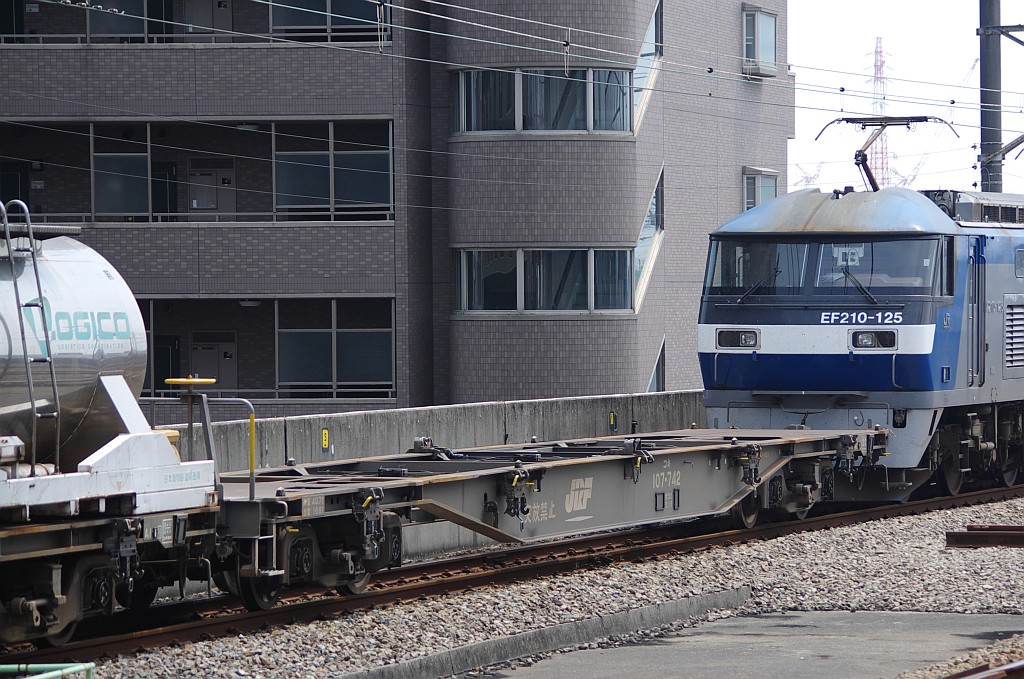 f0203926_0114541.jpg