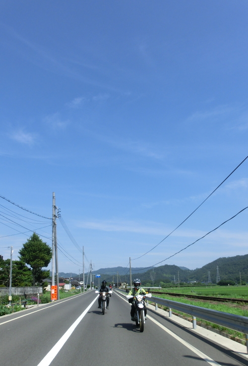 f0248120_0555413.jpg