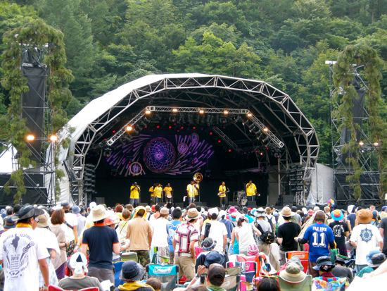 e0247832_0403225.jpg