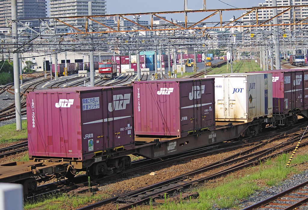 f0203926_0332678.jpg